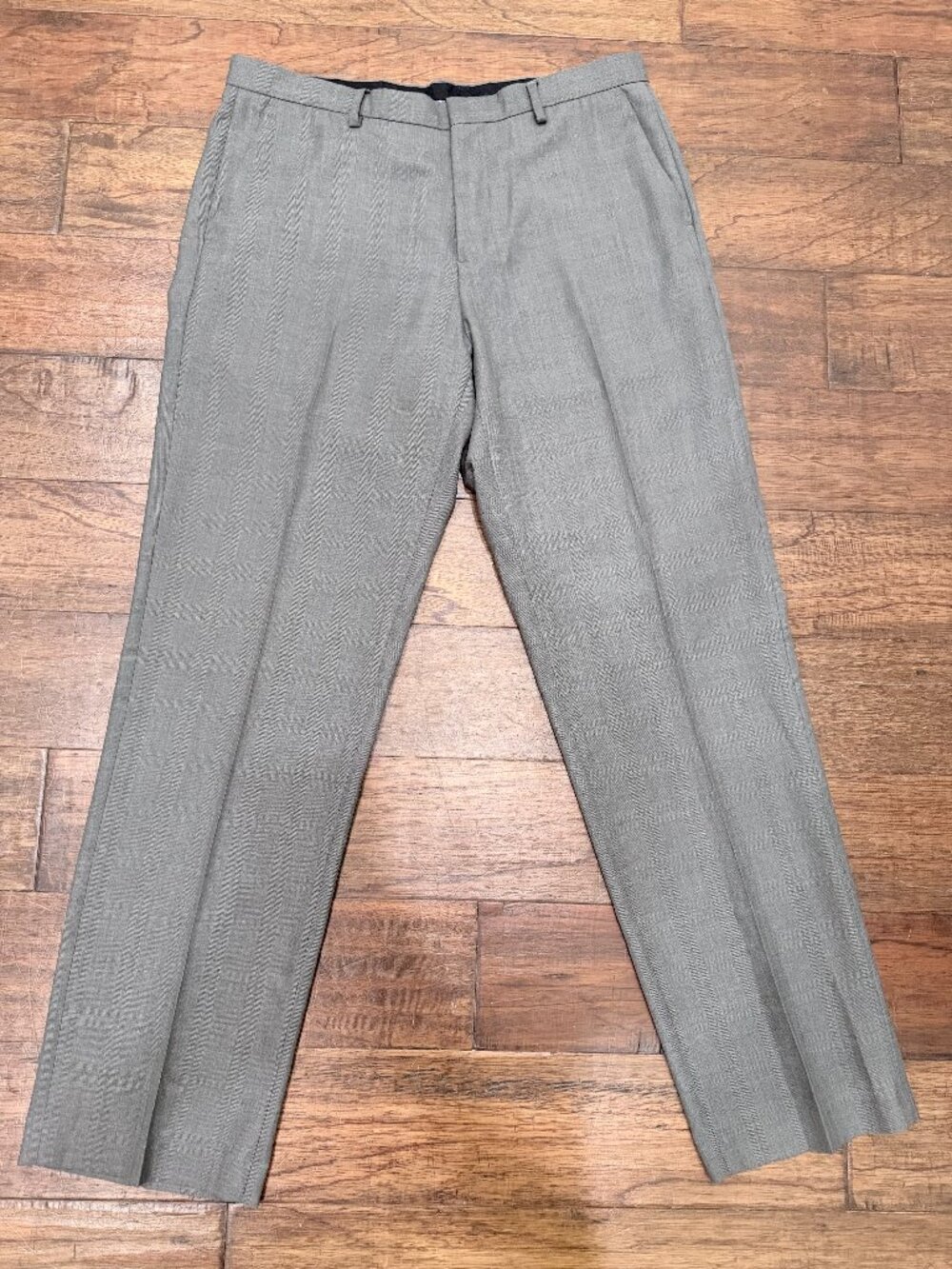 Calvin Klein Men’s Gray Plaid Dress Pants 34x32 Career Office Trouser Slacks